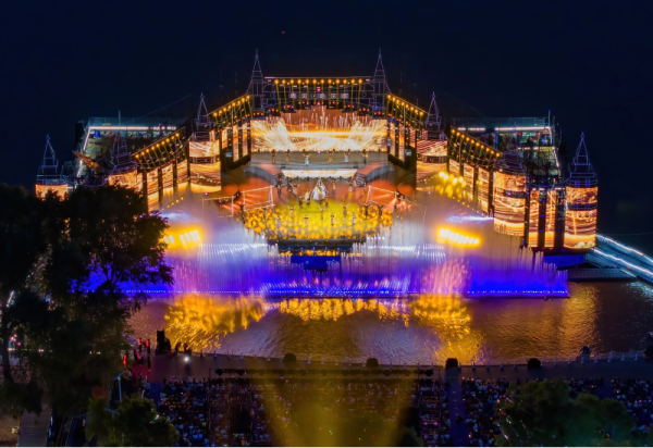 来一场不可替代的旅程 看一场《遇见·哈尔滨》江上沉浸式演艺