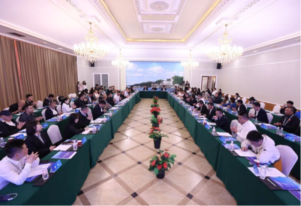 凝聚行业力量 擘画冰雪新篇 黑龙江省冰雪旅游发展促进会第二次成员大会成功举办