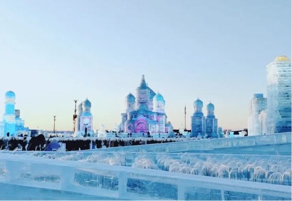 话筒交给你！被全网催更的哈尔滨冰雪大世界，藏着谁的记忆？