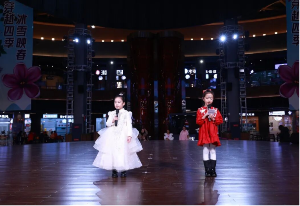 三场公益演出“燃”动冰雪美食馆 青春活力装点冰城冬日