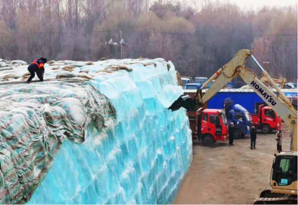 20万立方米存冰启用！第二十七届哈尔滨冰雪大世界冰建明日开工