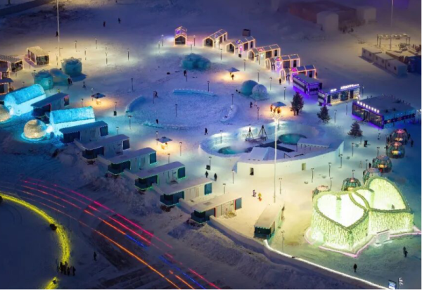 藏不住了，又上新！不仅有温泉和太空舱，还有星空火锅？！