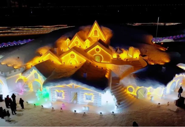 新晋网红地！雪屋火锅、冰封时光童趣园全新上线……