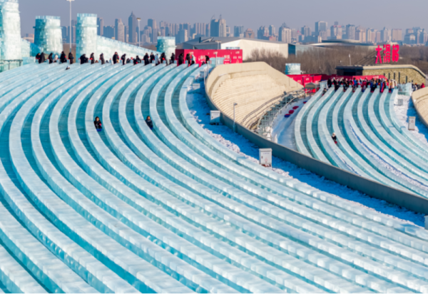 【好吃】在哈尔滨冰雪大世界逛吃，快乐超级加倍！