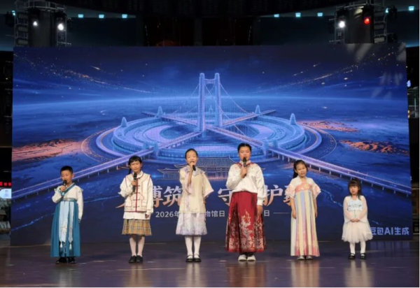 多彩舞台展童真 三场公益演出在冰雪美食馆活力上演